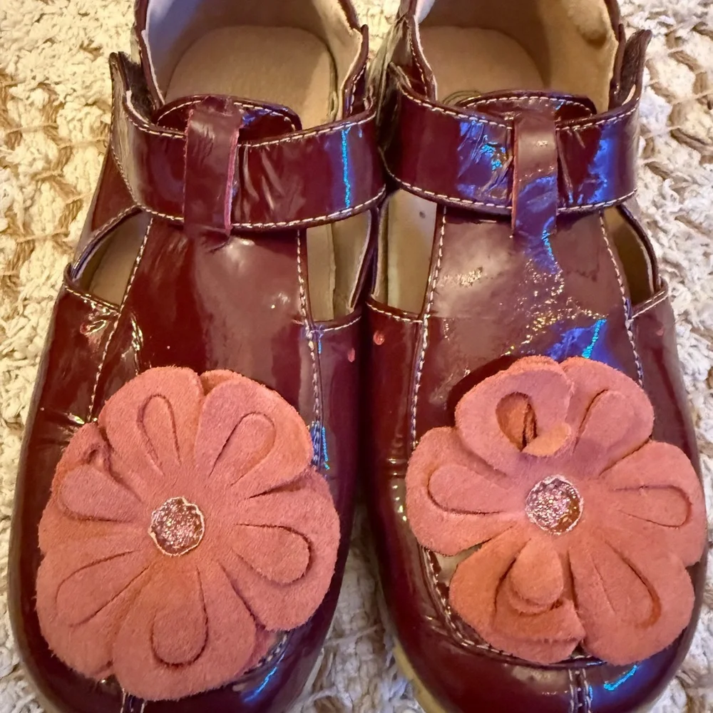 Livie & Luca maroon pink Dress Shoes with Floral Accents petals‎ blooms